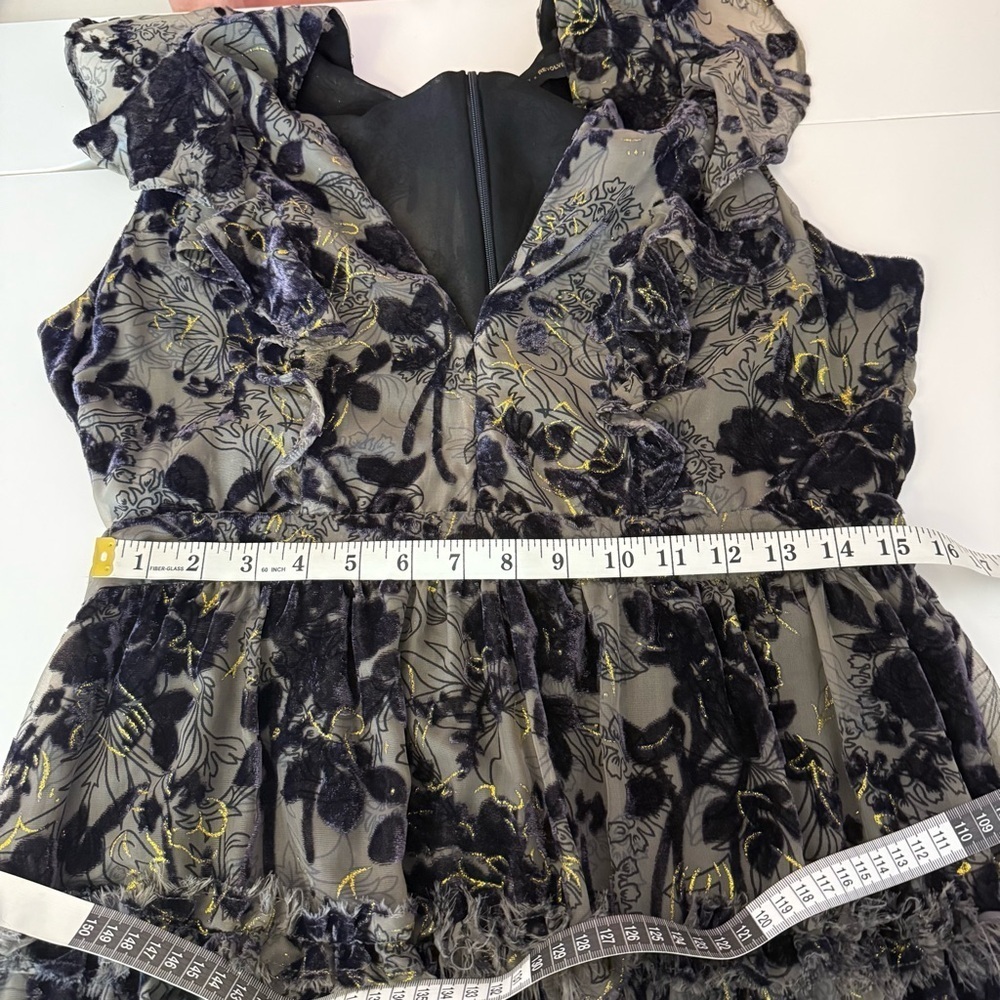 House of Harlow 1960 X Revolve Juniper Dress in Antoinette Floral Velvet Large - Picture 11 of 11